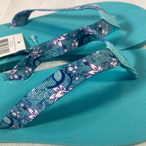 NWT Vera Bradley Webbing Strap Flip Flops, Peacock Garden, Size L (Women's 9/10) - Picture 6 of 8